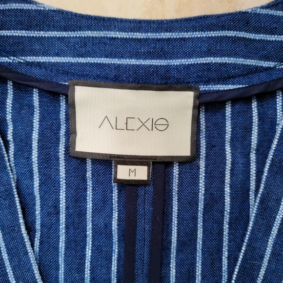 Blouse - Picture 2 of 4